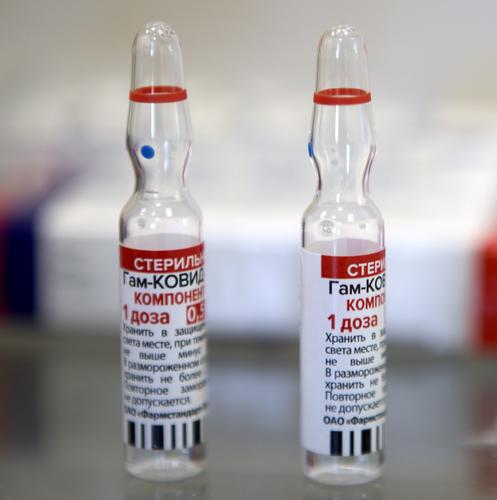 МИД РФ: В России разрабатывают сертификат вакцинации для привитых от коронавируса для выезда за границу