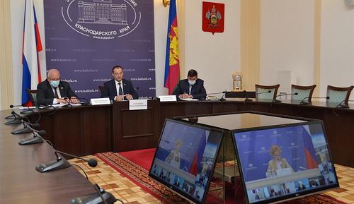 Председатель ЗСК принял участие в заседании Президиума Совета законодателей РФ