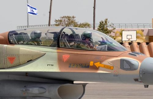 Avia.pro: из-за противодействия России Израиль провел худшую воздушную атаку против Сирии      