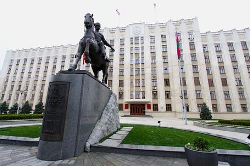 Власти Краснодарского края приняли решение провести парад Победы без зрителей