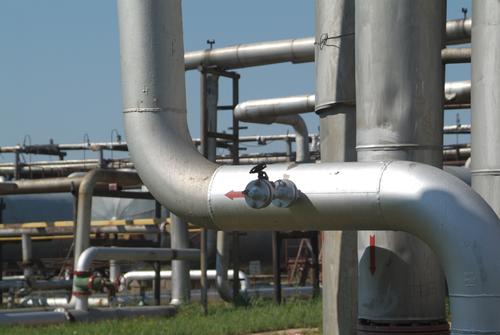 Разлив топлива из нефтепровода произошел на территории Саратовской области 