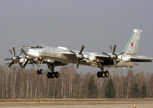  В Японии возмутились из-за полета российских Ту-95МС над Тихим океаном: «Нацелить их на Москву»