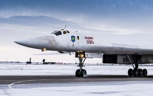 Сайт Sohu: попытка опозорить российский Ту-160 в небе над Японским морем обернулась фиаско для американских ВВС