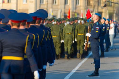 На Парад Победы в Челябинске пригласят ветеранов с прививкой	