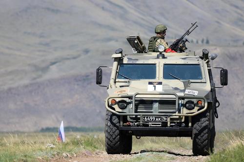 Портал Avia.pro: джихадисты атаковали бронемашину «Тигр» из российской военной колонны в Сирии