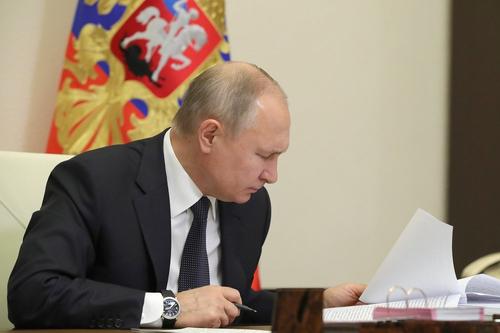 Госдума рассмотрит внесенный Путиным на ратификацию договор о военном сотрудничестве с Казахстаном