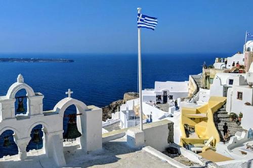 Греция не исключает возможности производства вакцины «Спутник V»