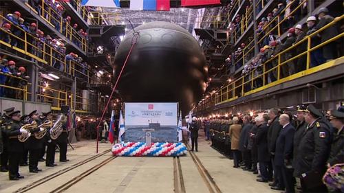 Питерское специализированное предприятие спустило на воду субмарину проекта 636.6
