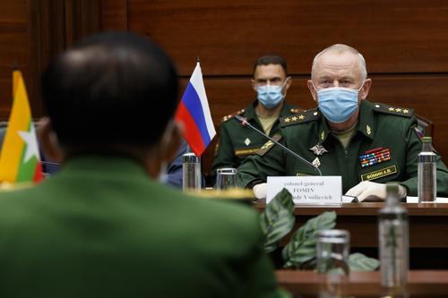 Генерал-полковник Фомин подписал в Сеуле договор о военном сотрудничестве между РФ и РК