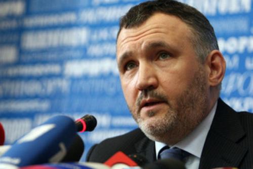 Депутат Верховной Рады, - киевские власти хотят завалить Донбасс трупами украинцев