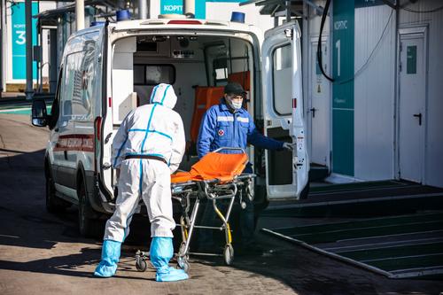 В России выявили более 9 тысяч случаев коронавируса 