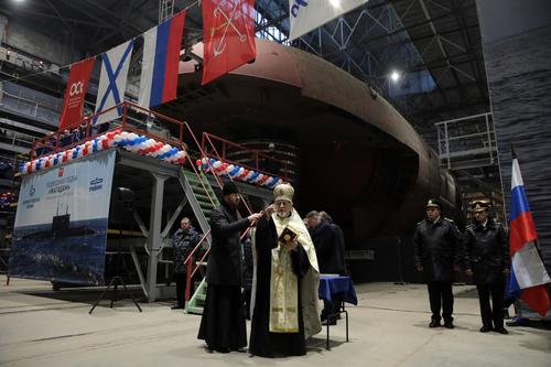 В июне планируется начать заводские ходовые испытания новейшей подводной лодки «Магадан»
