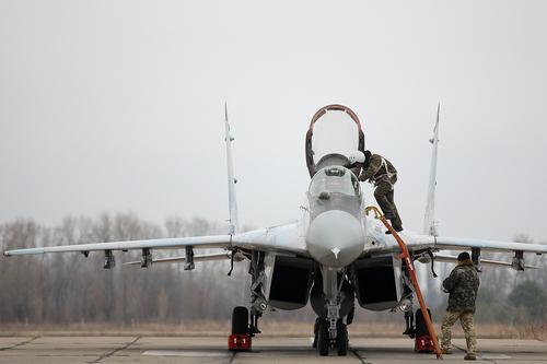 Версия Avia.pro: украинские истребители могли отработать условные удары по военным объектам России в Крыму