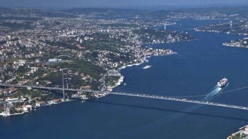Турция может сделать свободным вход авианосцев США в Черное море