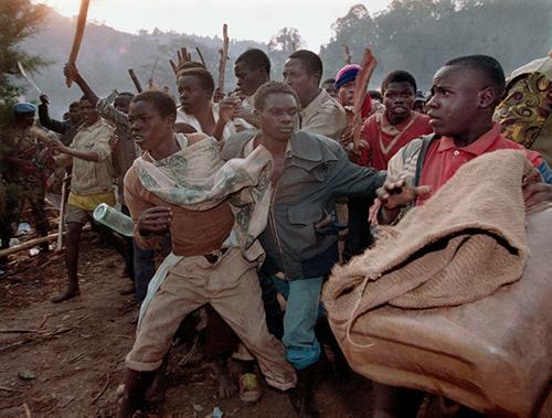 Франция несёт косвенную ответственность за кровавый геноцид в Руанде