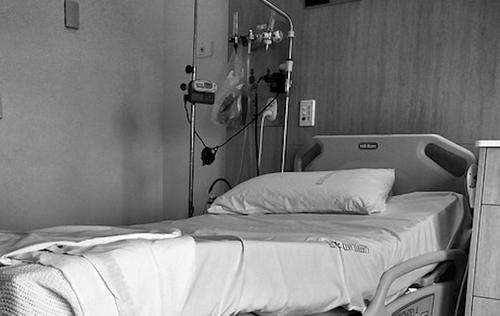 В Перу 12 человек с COVID-19 умерли из-за отсутствия кислорода в больнице