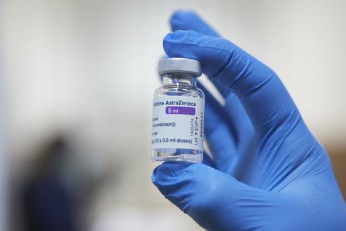 В Австралии зарегистрировали второй случай тромбоза после вакцинации препаратом AstraZeneca