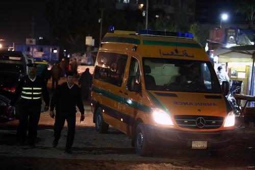 Более 20 человек погибли при столкновении автобуса с бензовозом на юге Египта  