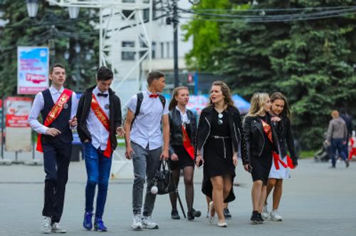 Выпускникам Челябинска вручат аттестаты с QR-кодом