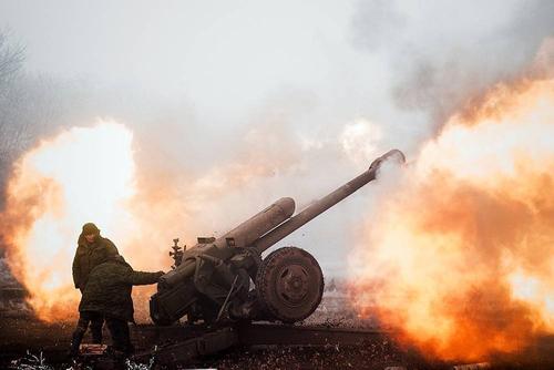 ВСУ обстреливают прифронтовые посёлки Донбасса