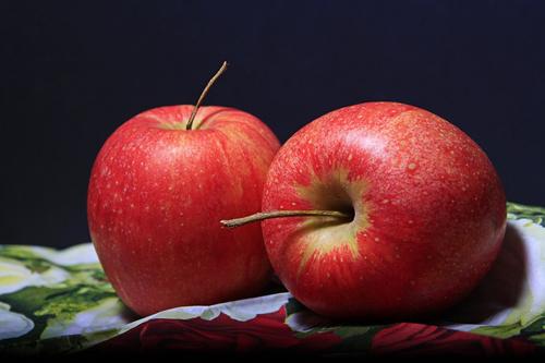 Врач-диетолог Ольга Шмелева рассказала о пользе яблок
