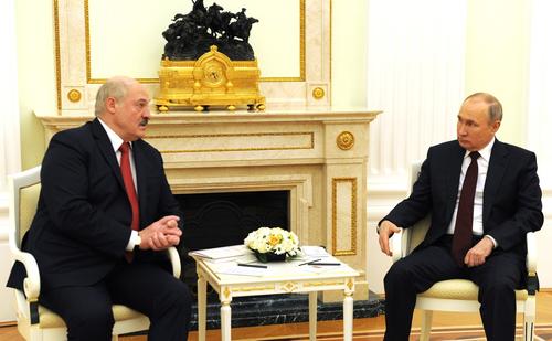 Лукашенко назвал российский город, в который в случае госпереворота в Белоруссии могут вторгнуться войска НАТО