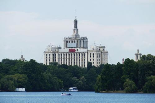 Румынcкие власти объявили о высылке из страны российского дипломата