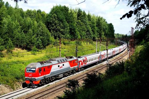 Количество поездов на майские праздники увеличится  