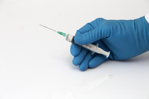 Эпидемиолог Горелов объяснил, можно ли заразиться коронавирусом при вакцинации 