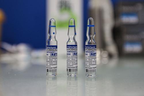Минздрав Турции одобрил вакцину «Спутник V» для экстренного применения