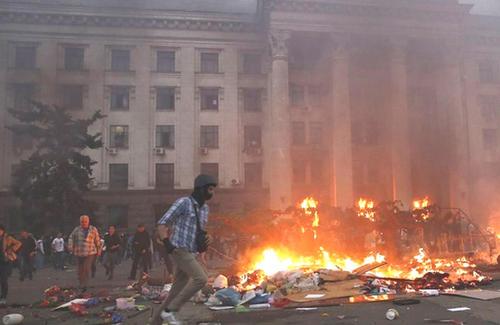 Украинские националисты отметили 7-ю годовщину трагедии в Одессе 