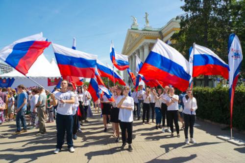 Челябинцы вошли в тройку самых патриотичных жителей России