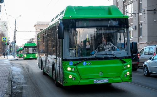 В Челябинске расскажут о необходимости выделенных полос для транспорта