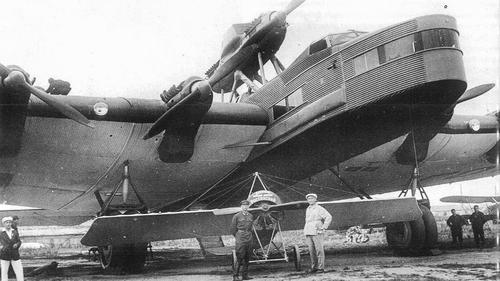Самый большой в мире советский летающий монстр разбился на втором полёте. Максим Горький чуть не сошёл с ума