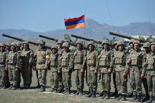 ВС Армении оставляют за собой право решить ситуацию на границе с Азербайджаном силовым путем