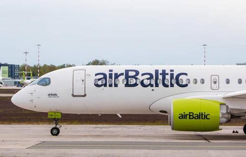 Министр сообщения Латвии: Национальная компания airBaltic решила не летать над Беларусью