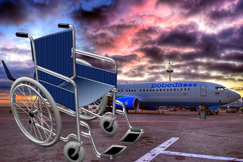 Авиакомпания «Победа» победила инвалида и запретила тому взять  с собой электрическую коляску