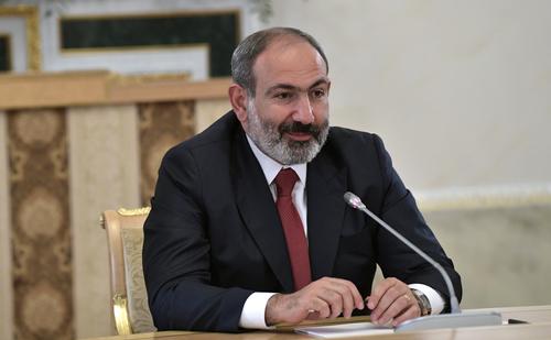 Пашинян назвал похищением взятие в плен армянских военных 