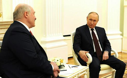 Президент РФ Владимир Путин назвал события вокруг Белоруссии «всплеском эмоций»