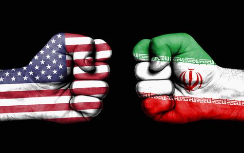 США обвинили Иран в нападениях на американские базы в Ираке