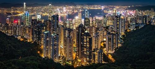 Жители Гонконга начнут получать купоны на $645 с июля в целях стимулирования потребления