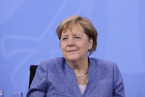 Handelsblatt: Меркель посетит США для урегулирования спора по «Северному потоку – 2»