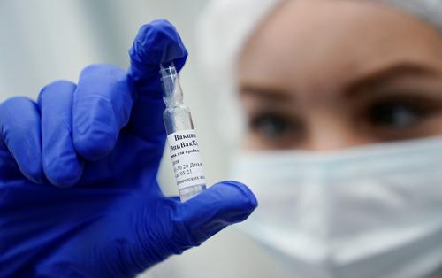 Один из ведущих учёных России Северинов подверг критике опубликованные отчеты об эффективности новой вакцины «ЭпиВакКорона»