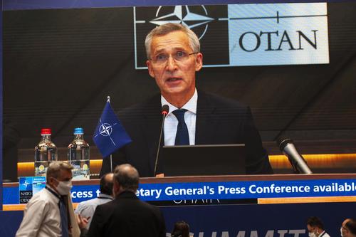 НАТО призвало Россию отменить включение Чехии и США в список недружественных стран