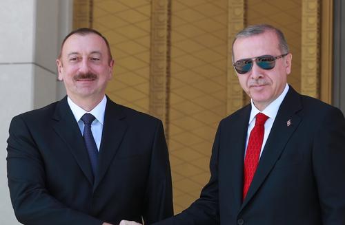 Алиев и Эрдоган во вторник подписали декларацию о союзнических отношениях Азербайджана и Турции