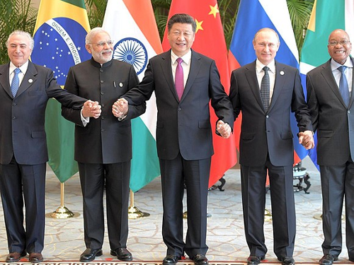 В ЕС и США рассчитывают, что участие Индии в саммите G7 может привести к расколу в БРИКС 