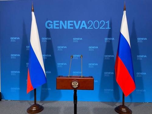 Встреча Путина и Байдена в Женеве в расширенном составе завершилась