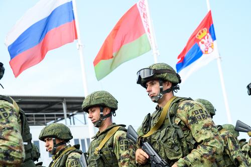 Совместные учения десантников России, Белоруссии и Сербии начались под Новороссийском 