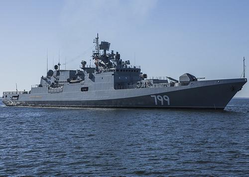 Фрегат «Адмирал Макаров» провел комплексные военные учения в Средиземном море 