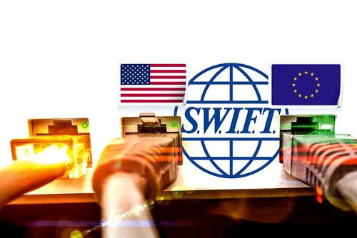 О возможном отключении от SWIFT и рисках блокировки иностранных платежных систем